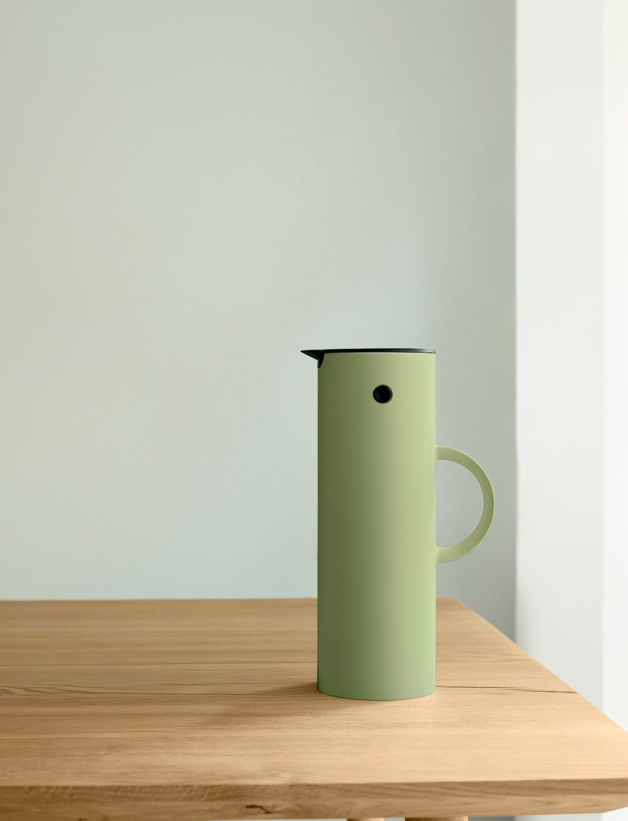 Stelton EM77 Isolierkanne 1ltr. soft fern green 995-12