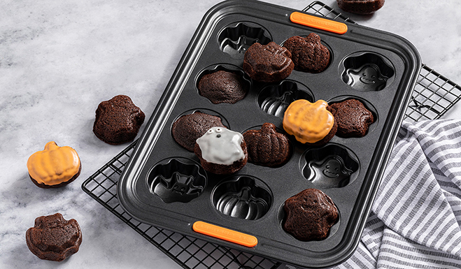 Le Creuset Backformen