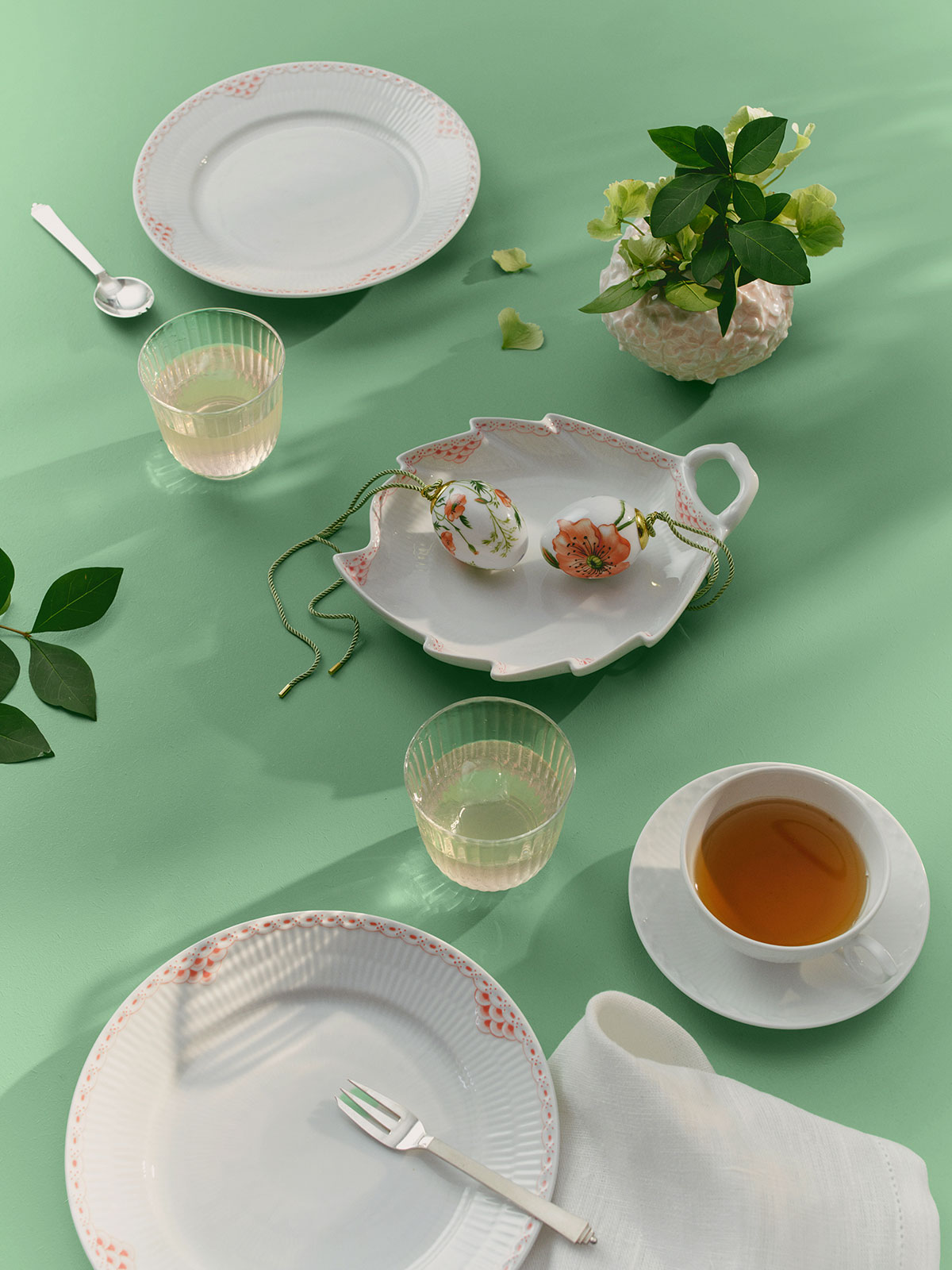 Royal Copenhagen Osterei Kleine Mohnblumen 2026